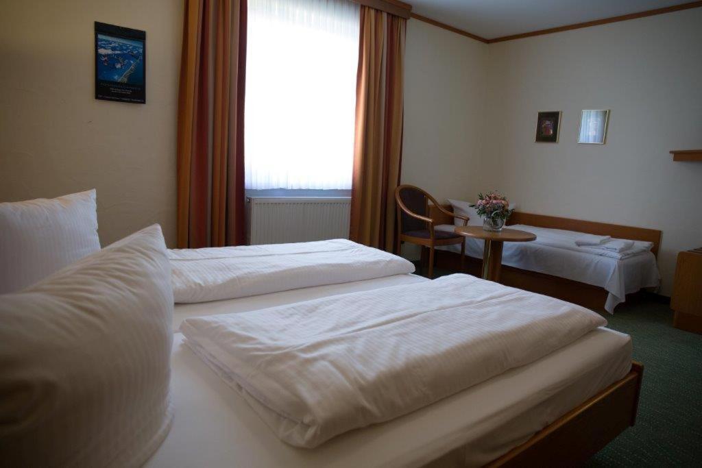 Landgasthof Gruene Linde Экстерьер фото